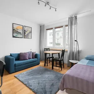 warsaw-central-apartment-zlota.warsawhotelspoland.com/
